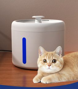 CE BSCI FCC ROHS Hot Sell Fountain with Filter Cotton Cat Pet Drinking Water Dispenser
