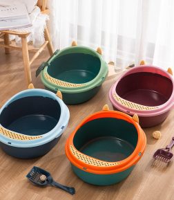 Customized Cat Toilet Cartoon Detachable With Pedal Thickened Semi Enclosed Cat Litter Box